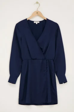 Robe Bleu Foncé Aspect Satiné