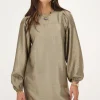 Robe En Bronze Avec Manches Bouffantes Et Nœuds