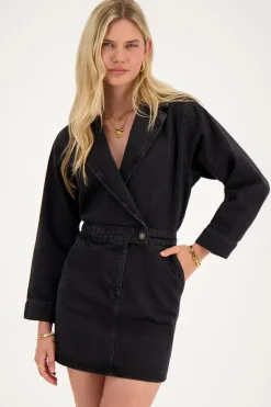 Robe En Denim Noir Avec Col à Revers