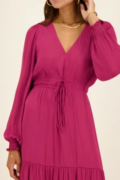 Robe Longue Violette Effet Satin