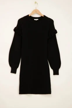 Robe Noire à Volants