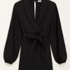 Robe Noire Avec Ceinture