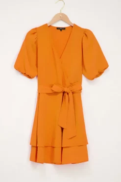 Robe Orange à Volants Superposées Et Manches Bouffantes