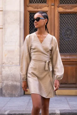 Robe Portefeuille Métallisée Beige Effet Satin