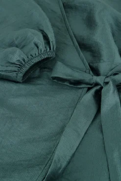 Robe Portefeuille Métallisée Verte Effet Satin