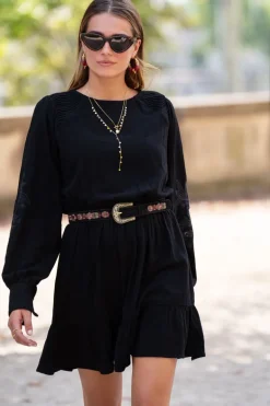 Robe Portefeuille Noire à Manches Brodées