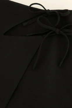 Robe Portefeuille Noire à Double Nœud