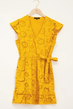 Robe Portefeuille Ocre En Broderie