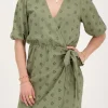 Robe Portefeuille Verte Avec Broderie Florale