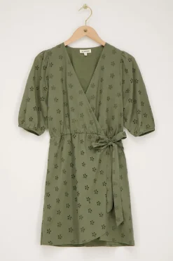 Robe Portefeuille Verte Avec Broderie Florale