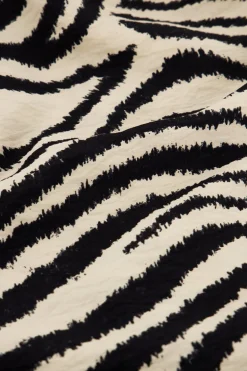 Robe Portefeuille Zébrée Noir Et Beige