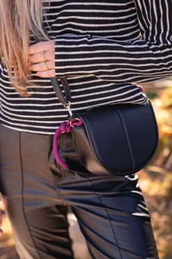 Sac Noir Demi-lune à Bandoulière Corde