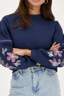 Sweat Bleu Foncé Avec Broderie