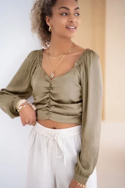 Top Beige Satiné Plissé à Manches Longues