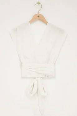 Top Blanc à Plusieurs Couches En Matière Lurex