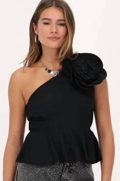 Top Noir Asymétrique Avec Une Grande Fleur