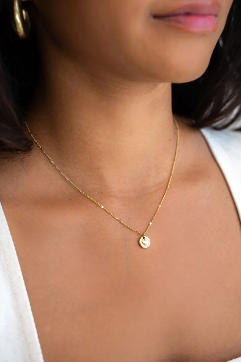 Unconditional Love Necklace "cœur Martelé"