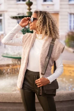Veste Sans Manches Beige Teddy Avec Ceinture