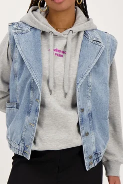 Veste Sans Manches En Denim Bleu Avec Ceinture élastique